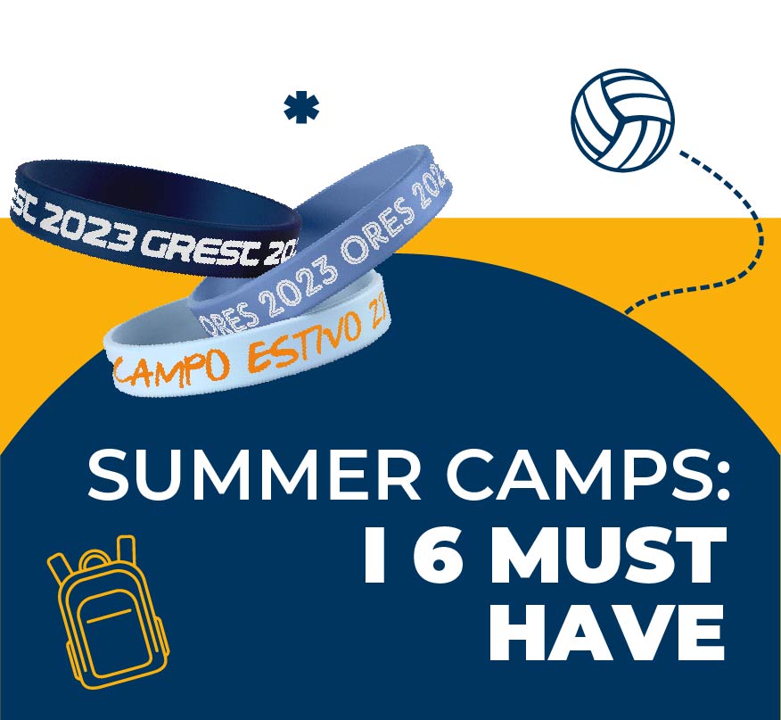 Tre braccialetti di silicone con la scritta Summer camps i 6 must-have